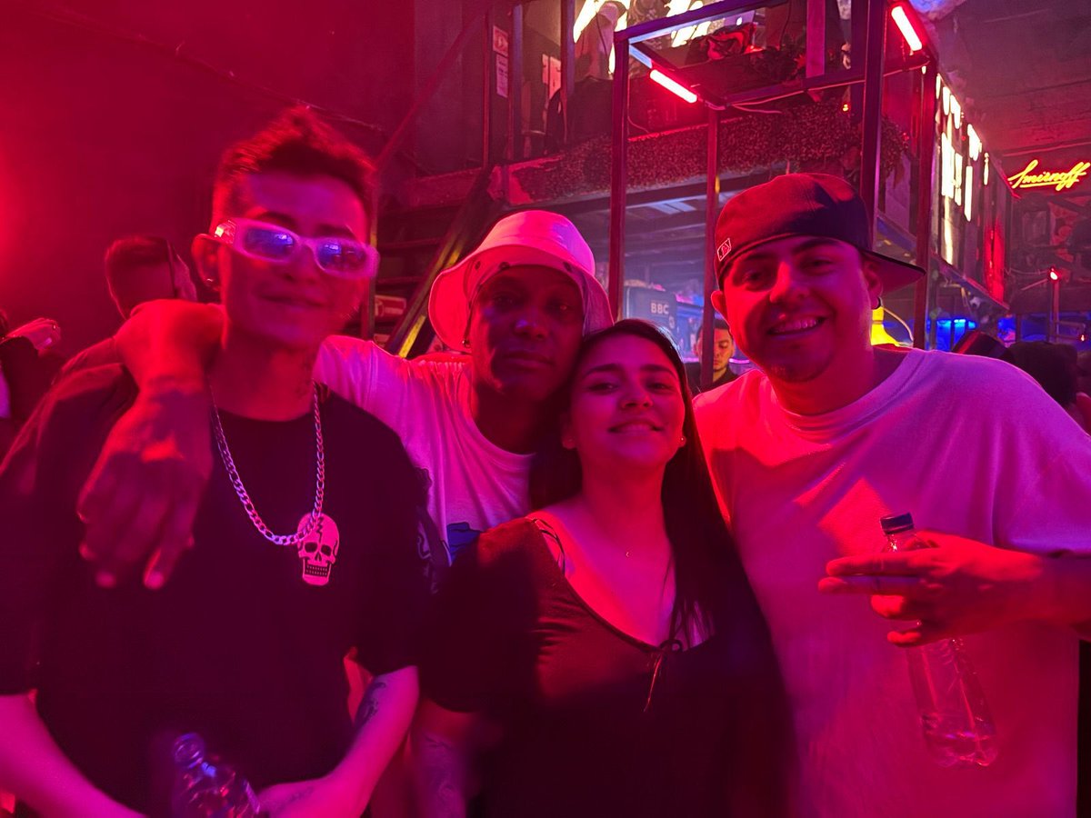 _PinFlow's tweet image. #morena en #bogotá