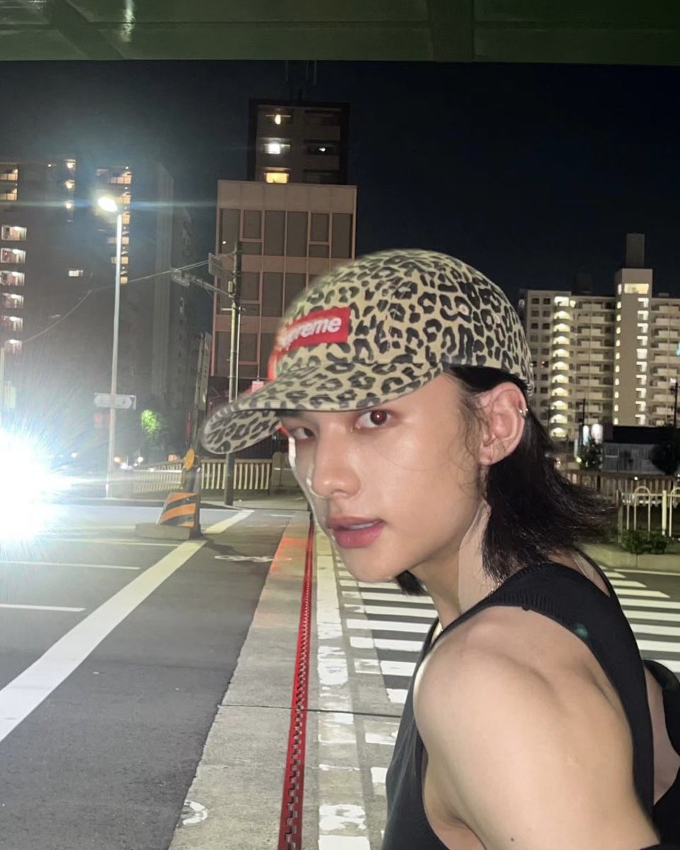 phoenix (@spookywitchyboy) on Twitter photo 