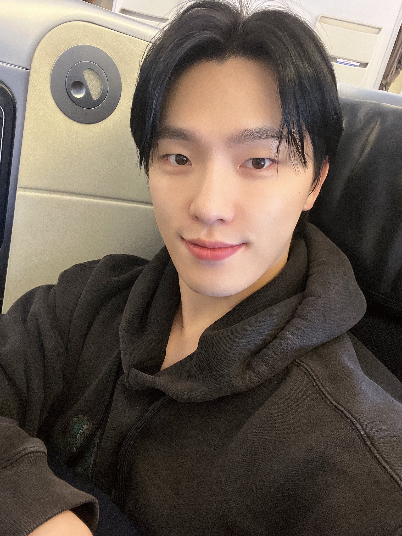 SEVENTEEN WEVERSE on X: 