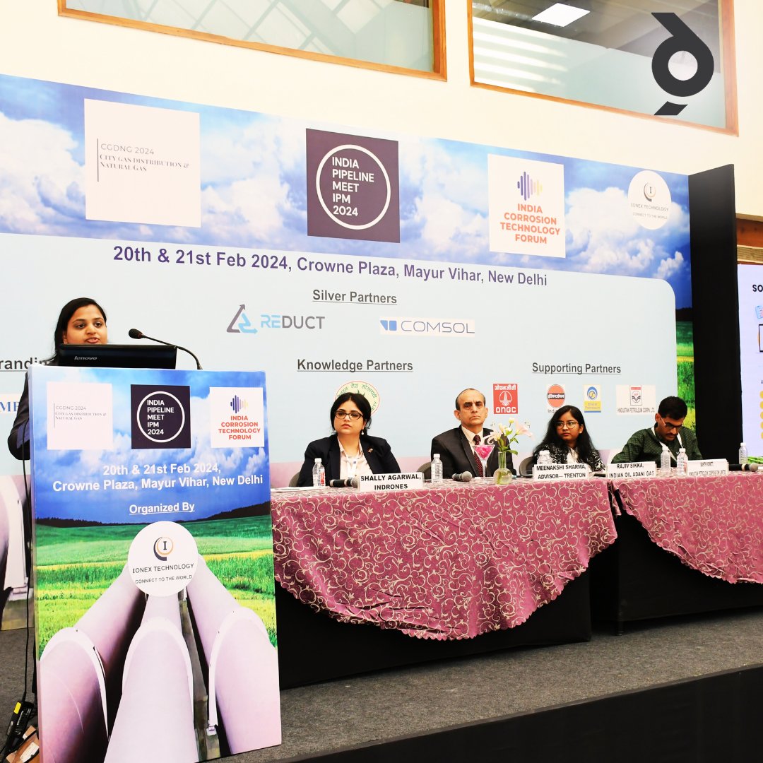 indrones's tweet image. ✨We had a blast at the India Pipeline Meet 2024, where our #DroneServices lead Shally Agarwal spoke on “NextGen Solutions for Monitoring Pipeline Assets” and received a token of appreciation from EX-CEO of Indian Oil, Mr. Rajiv Sikka!

#DroneSolution #NextGen #Innovation