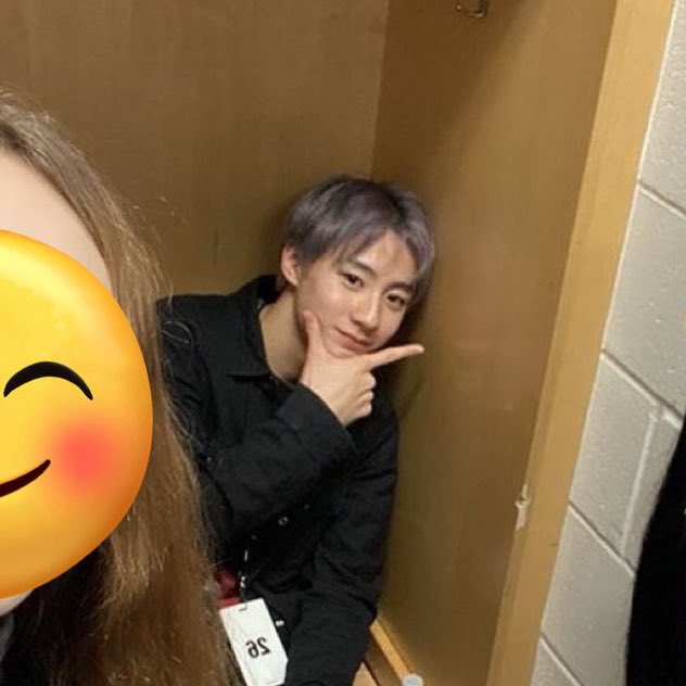 antinitonny 포즈 🤔