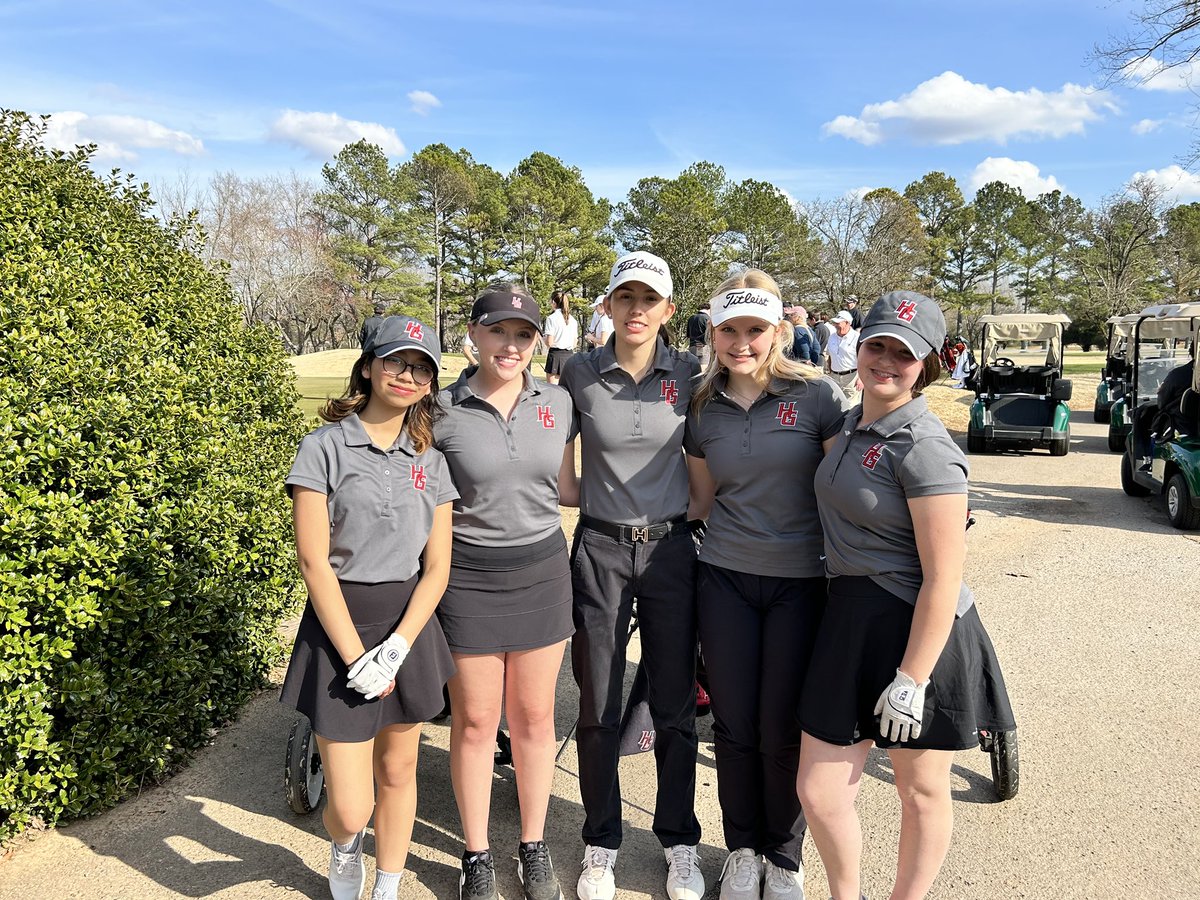 Recap: the Lady Trojans completed the sweep against JP2 and Ardmore this afternoon improving to 3-1 on the season! Senior Captain MA White had the match low score with Junior Dakota Burcham and Freshman Hailee Sarellano and Selah Weir all sweeping their individual matches!