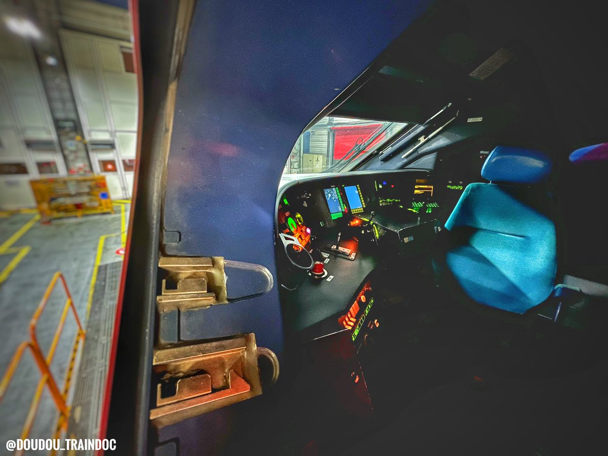 Entrez, prenez place 💺😌

🔵Vous voulez en savoir + afin d’y prendre place ?
🔴Le <a href="/GroupeSNCF/">Groupe SNCF</a> et moi serons les 1er et 2 Mars au salon de <a href="/letudiant/">l'Etudiant</a> Espace Champerret (75017)🗣️🚂 ! 

Je vous laisse, pour ma part direction le dodo après cette reprise de nuit 🌙🛌