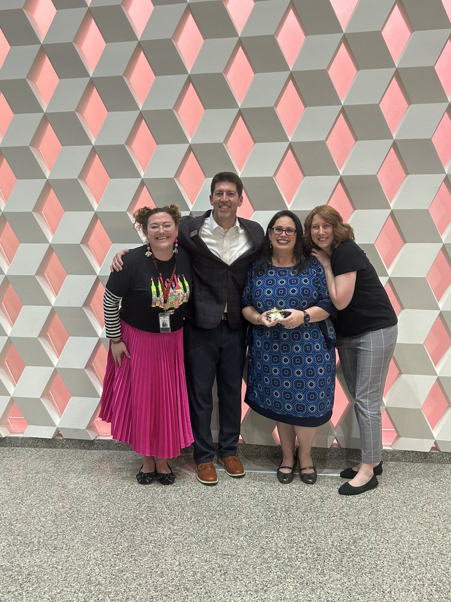 Congrats to Mrs. Natalie Jordan, the latest Shawnee Mission All Star to be recognized at Monday’s Board of Ed. Meeting. If you know her, you know how bright she shines for other staff and students. Click here for a video about Mrs. Jordan: bit.ly/49u5rPk