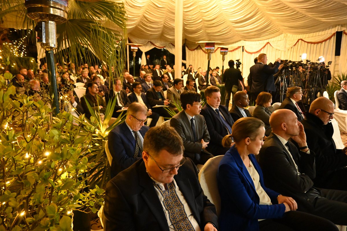 PLinPakistan (@plinpakistan) on Twitter photo We pledged unwavering support for 🇺🇦. The Weimar Triangle 🇵🇱🇫🇷🇩🇪 joined hands with 🇺🇦 and our Transatlantic partners to commemorate 2nd anniversary of the🇷🇺aggression. Thank you, our 🇵🇰 friends, for being with us on that important occasion.
<a href="/FranceinPak/">France in Pakistan 🇫🇷🇪🇺</a>
<a href="/GermanyinPAK/">Alfred Grannas</a>
<a href="/UKRinPAK/">UKR Embassy in PAK</a> We pledged unwavering support for 🇺🇦. The Weimar Triangle 🇵🇱🇫🇷🇩🇪 joined hands with 🇺🇦 and our Transatlantic partners to commemorate 2nd anniversary of the🇷🇺aggression. Thank you, our 🇵🇰 friends, for being with us on that important occasion.
<a href="/FranceinPak/">France in Pakistan 🇫🇷🇪🇺</a>
<a href="/GermanyinPAK/">Alfred Grannas</a>
<a href="/UKRinPAK/">UKR Embassy in PAK</a>