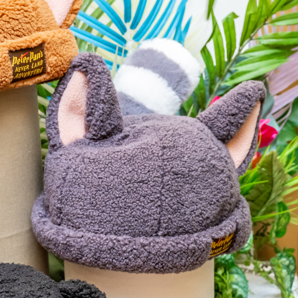 新品　ファンタジースプリングス　ピーターパン　ロストキッズ　帽子　キツネ　狐 新品 ディズニーシー ピーターパン ロストキッズ ファンキャップ