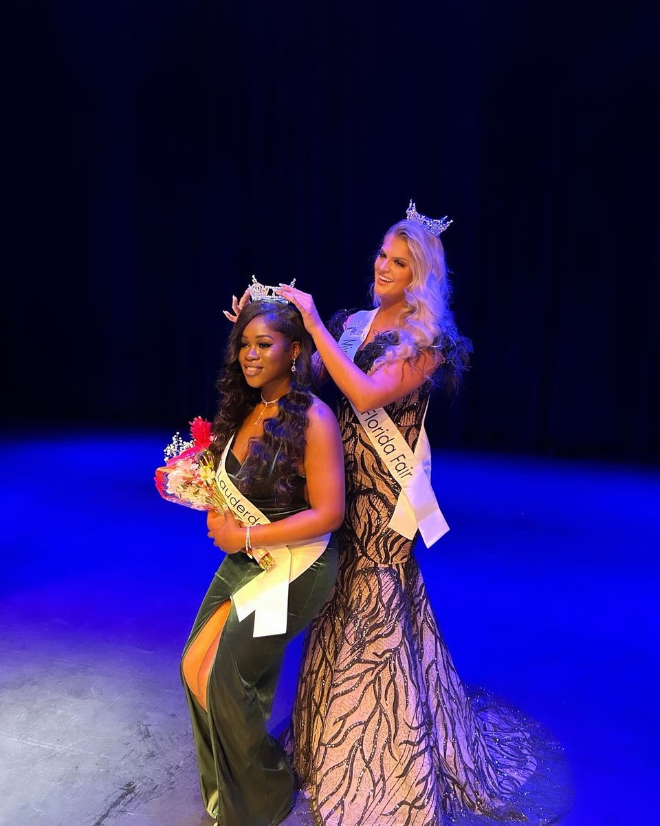 its_erii's tweet image. Gratitude overwhelms me as I reflect on my experience of being crowned Miss Fort Lauderdale at the Miss Broward pageant. This journey has been nothing short of a dream realized.

#MissFortLauderdale #MissBroward #PageantWinner #Grateful #Professional