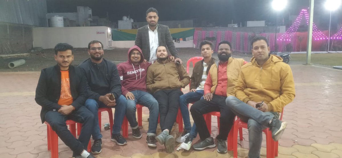 ठोकरें अपना काम करेंगी,
तू अपना काम करता चल 
वो गिराएंगी बार बार, 
तू उठकर फिर से चलता चल🔥

#युवाओं_की_मोहन_सरकार
<a href="/CMMadhyaPradesh/">Chief Minister, MP</a>
<a href="/DrMohanYadav51/">Dr Mohan Yadav</a>
<a href="/rshuklabjp/">Rajendra Shukla</a>
<a href="/JagdishDevdaBJP/">Jagdish Devda</a>
<a href="/DainikBhaskar/">Dainik Bhaskar</a>
<a href="/MPTakOfficial/">MP Tak</a>  <a href="/BJP4MP/">BJP Madhya Pradesh</a>