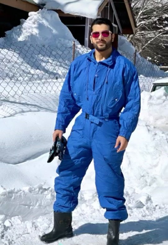 sharadking009's tweet image. Missing him so much 😭😭
Please come back TV screen 🙏
#SharadMalhotra #SMArmy