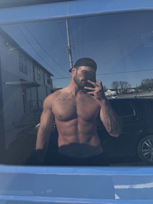 Watch michael ༄'s leaked NSFW photo on TwXstars