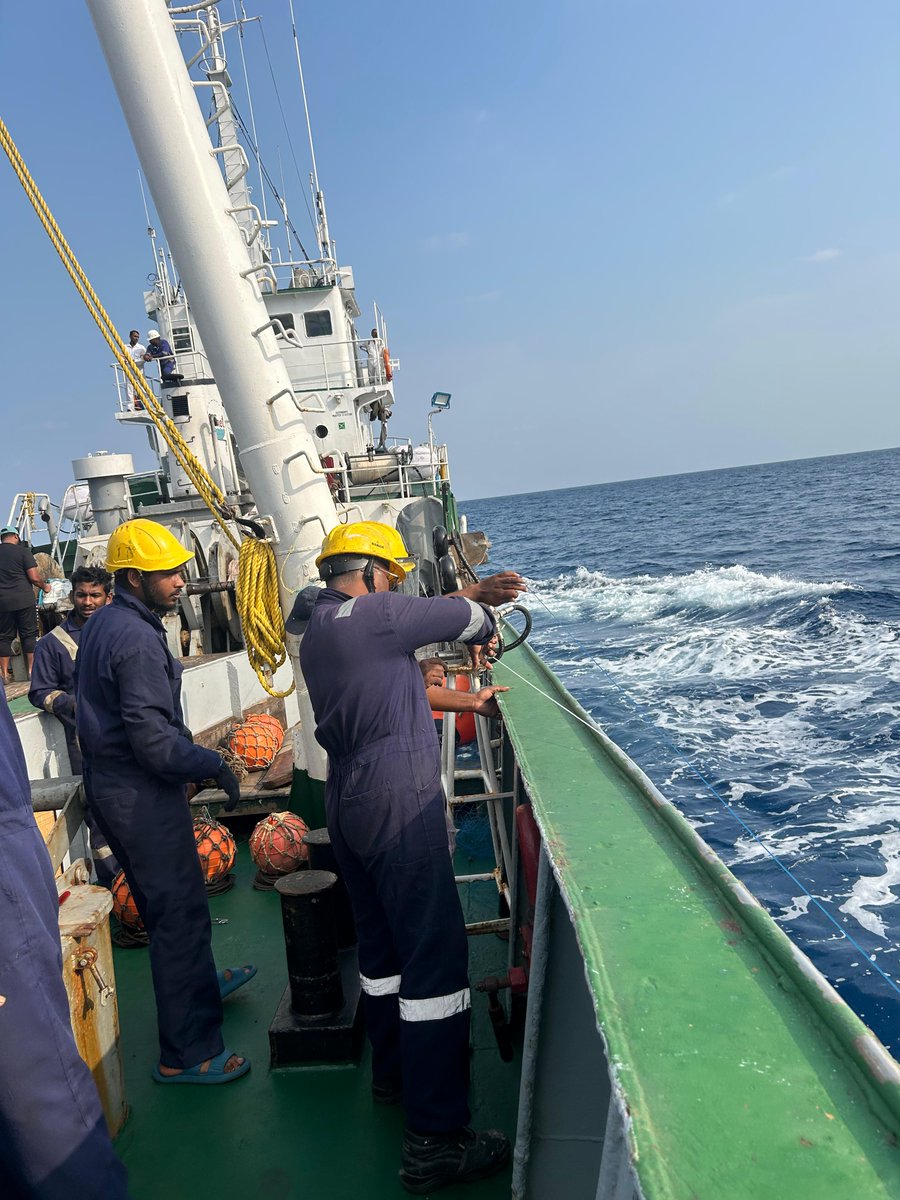 CifnetH's tweet photo. Training on "Monofilament Longline & Tuna Handling" onboard Vessel MV Prashikshini was given to fishermen of Kadmat island UTLD on 26.02.2024.
#FisheriesGoI #PRupala #Murugan_MoS #JSFisheries #drsanjeevbalyan #drabhilakshliki #neetukumari #pibindia #PMOIndia #mpeda #netfish https://t.co/nHRxR3U8l2