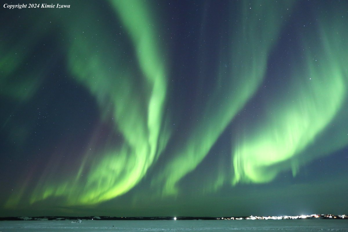 #Aurora from #yellowknife Feb 26,2024 Mon 7:45-9:00pm -30℃ (feels like -40℃)
#NWT #ExploreNWT #SpectacularNWT #northwestterritory #northernlight #AuroraBorealis
#イエローナイフ #ノースウェストテリトリー
#オーロラ #オーロラ姫 #冬オーロラ