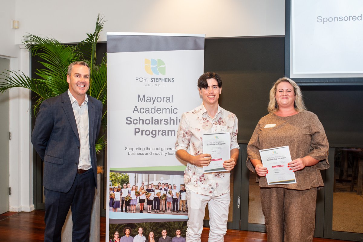 🥇 Congrats to Hunter, who received our scholarship award at Port Stephens Council’s 2024 Mayoral Academic Scholarships! He was among 20 students who each received a scholarship worth $2,000 to be put towards their tertiary studies. 🎓 📷 Port Stephens Council and ME Photography