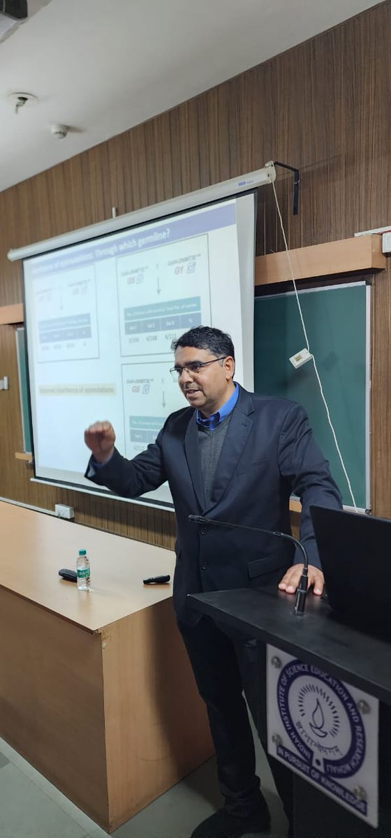 It was a distinct honor to host Prof. Sanjeev Khosla @director_imtech at @DBS_IISERM. Prof. Khosla delivered a captivating talk on his research on epigenetic inheritance. It was indeed an enriching experience for both the students and faculty @IiserMohali