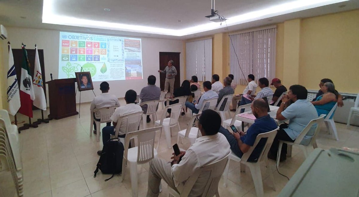 El Colegio de Ingenieros Civiles del Estado de Guerrero, A.C. reitera su agradecimiento al Dr. Manuel Ignacio Ruz Vargas, por su Disponibilidad para la impartición de la Ponencia "Bases de la Planificación Urbana", dentro del festejo del 32 aniversario de nuestra fundación.