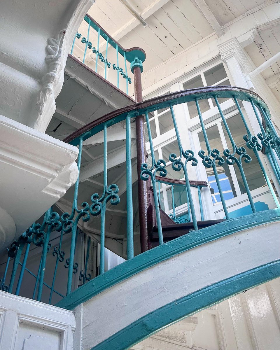 A team building trip away has many benefits, it:
📷Boosts morale
📷Grows knowledge
📷Can be a once in a lifetime experience
📷Improves communication
📷Builds trust
📷Increases collaboration
📷Helps problem solving
📷Inspires creativity
#employeeengagement #employeeexperience