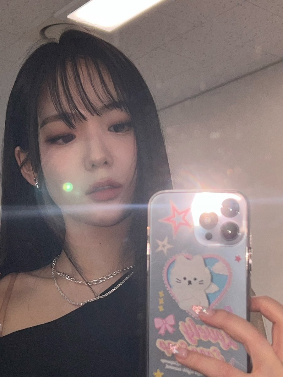 🖤🫨

#tripleS #트리플에스
#SeoYeon #서연