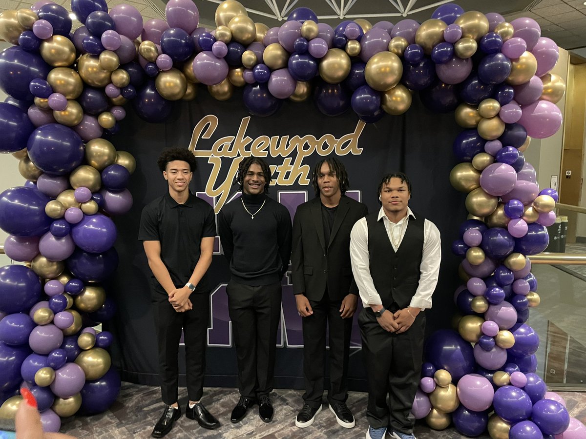 What a great night honoring our 4 Lakewood Youth Hall of Fame inductees. Distinguished Nominees,CJ Johnson & Miles Mitchell. Football performer of the year Jeremiah Calvin. And Lakewood Hall of Fame Athlete Of The Year Chaz Gilbreath. So proud of these young men. #UNCOMMON