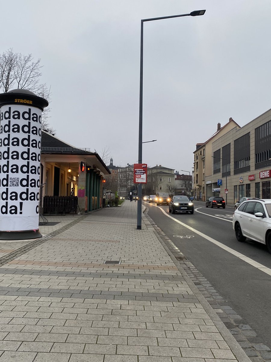 Achtung! Polizei sucht Rotlichtsammler. An der Huschhalle/ Löbtau #dresden