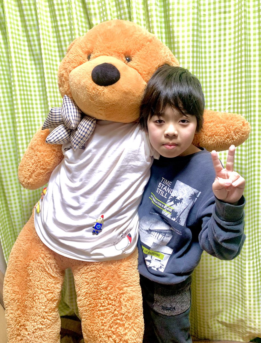 koboatari's tweet photo. ギャラリーguildのマスコット「クマルド君」は工房atariの家族になりました🧸 https://t.co/Kc90RlJU8Q