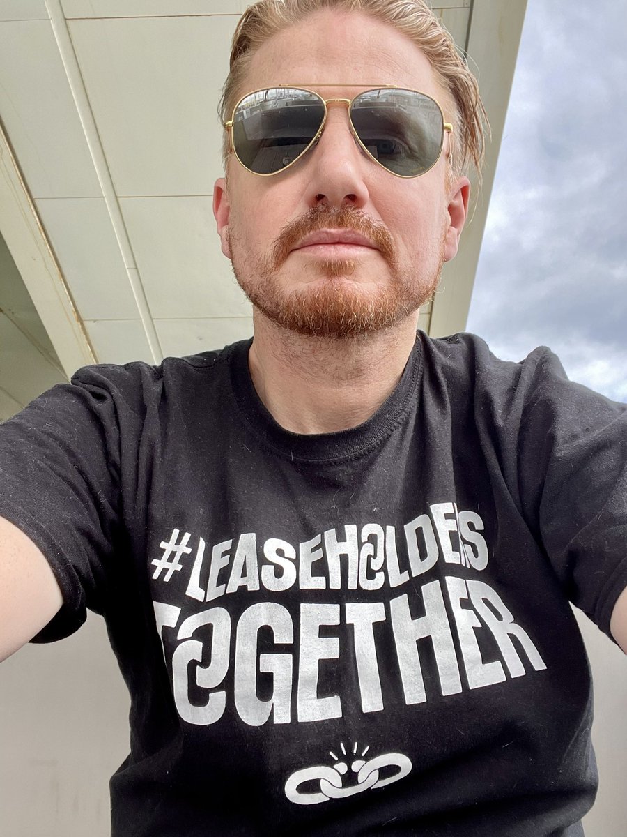 Putting my protest merchandise to good use 👕 

Follow @FreeLeasehlders @NLC_2019 @CommonholdNow @ukcag 

To join the team.

#BuildingSafetyCrisis #CladdingScandal  #LeaseholdScandal