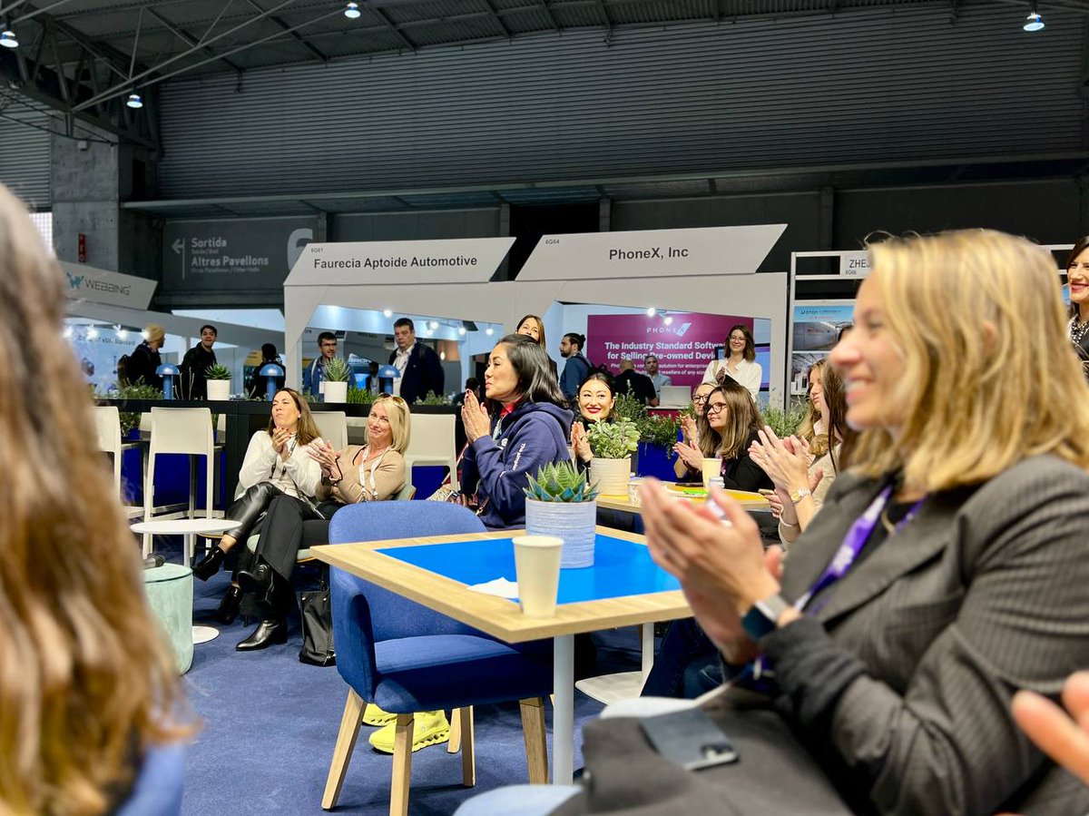 TechMode tweet media