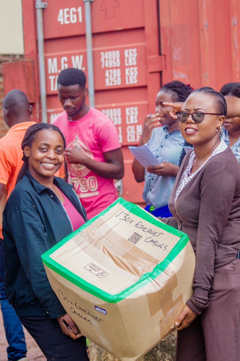 Our latest shipment has arrived in Malawi! Thanks to your donations... 

🖥 1,285 Desktop Computers

📲 495 Mobile Phones &amp; 203 Tablets 

And various other IT accessories will now be distributed to secondary schools across the country.

#DonationUpdate #ComputerDonation