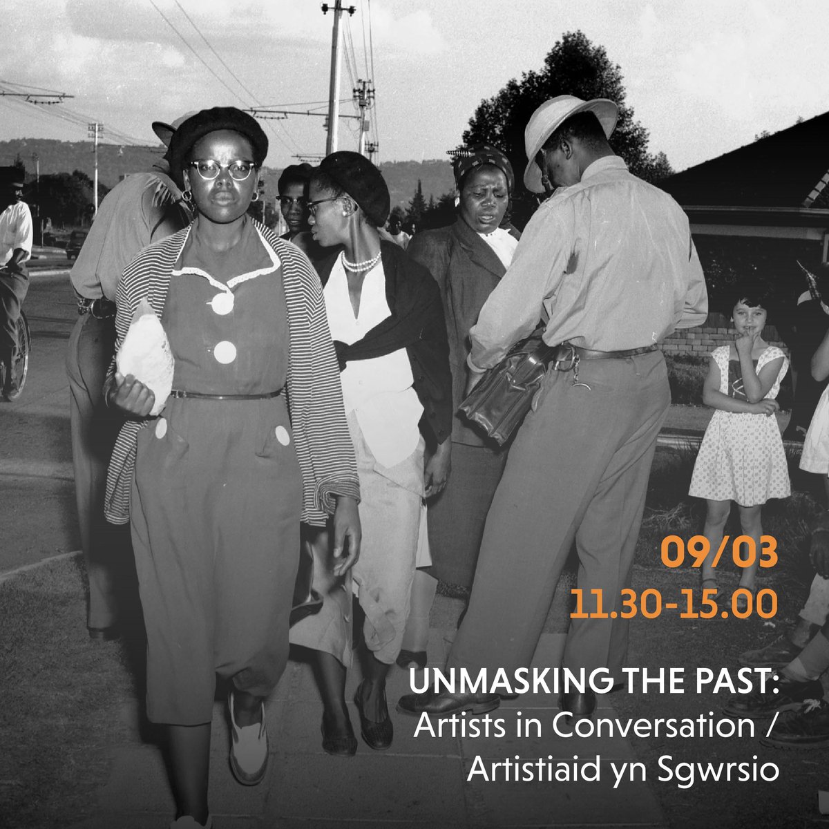 ffotogallery's tweet image. Join us on Saturday 9 March for our symposium ‘Unmasking the Past: Artists in Conversation’ in conjunction with our upcoming exhibition ‘Alteration’.

Find out more: buff.ly/49v4xCf

Image courtesy of UWC-Robben Island Mayibuye Archives.