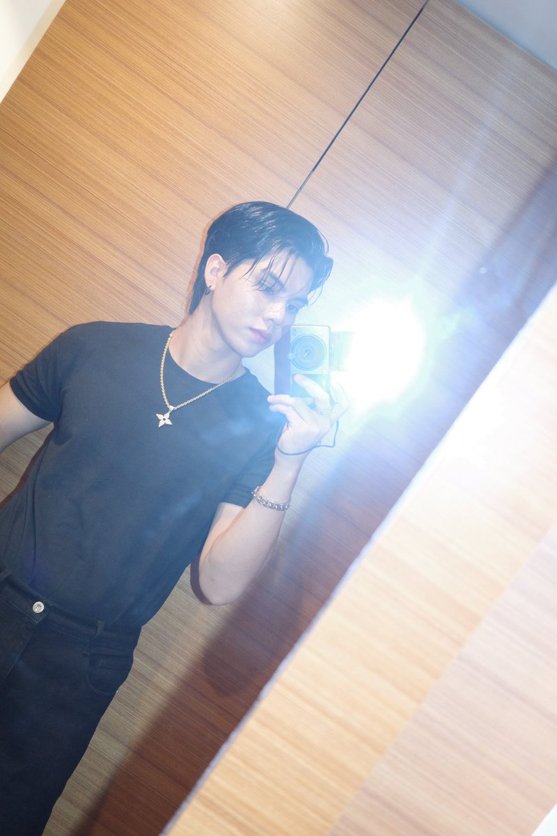 fort_fts's tweet photo. ลงรูปฉลอง 200,000  โหน่ยย

FortFTS 200K Weibo
#FortFTS200KWeibo https://t.co/96cqrNIF0P