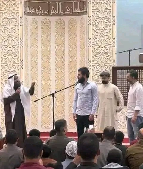 FalgoreAliyu1's tweet photo. ALLAHU AKBAR: Tsohon ɗan wasan ƙwallon ƙafa ya karɓi Addinin Musulunci.

Tsohon ɗan wasan Spain Jose Ignacio Peleteiro wanda akafi sani da (Jota) ya ƙarbi addinin Musulunci.

Masha Allah. https://t.co/XQ98vxOppk