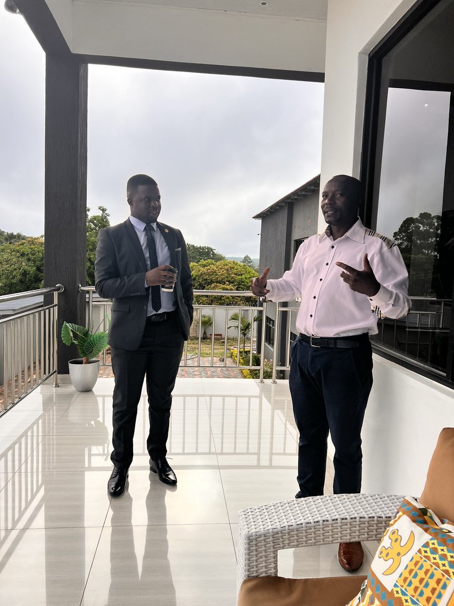 Day 2 in the hospitable Zambia 🇿🇲 with an agenda to promote personal and professional development. 

Every African ought to continuously invest in their communication and leadership skills in order to be indispensable in the world economy.

#Zambia #Communication #Leadership