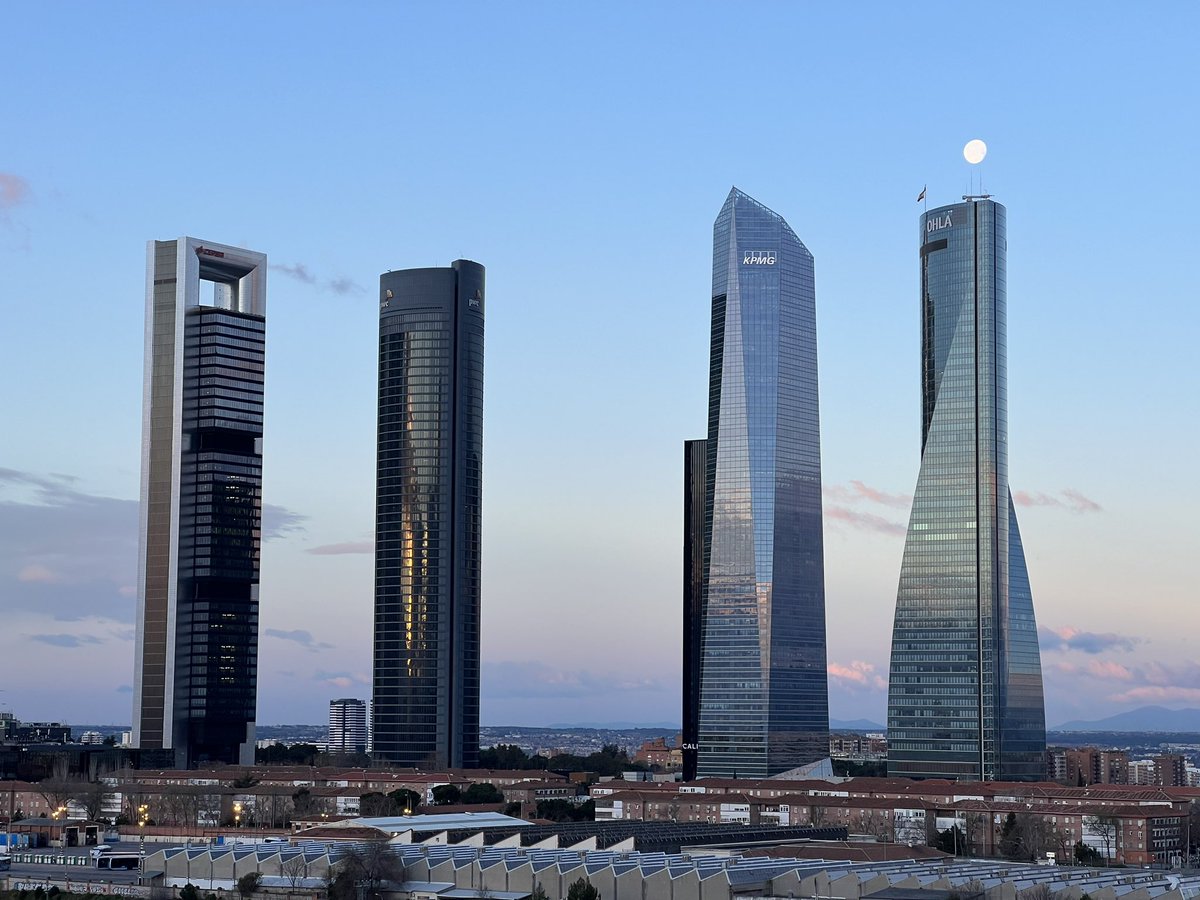 4 Torres tweet media