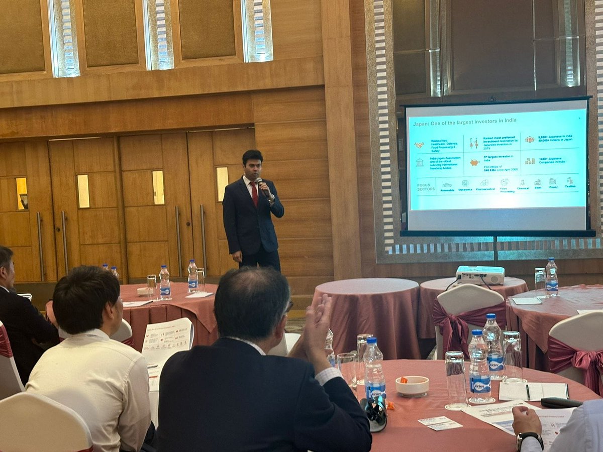 investindia's tweet photo. .@investindia, at a seminar organised by the Japan Chamber of Commerce and Industry in India (#JCCII), presented #NewIndia's growth story to top Japanese auto companies, emphasising the manufacturing ecosystem, India-Japan relations, and opportunities in the #auto & #EV sectors. https://t.co/bsghXWMwwD