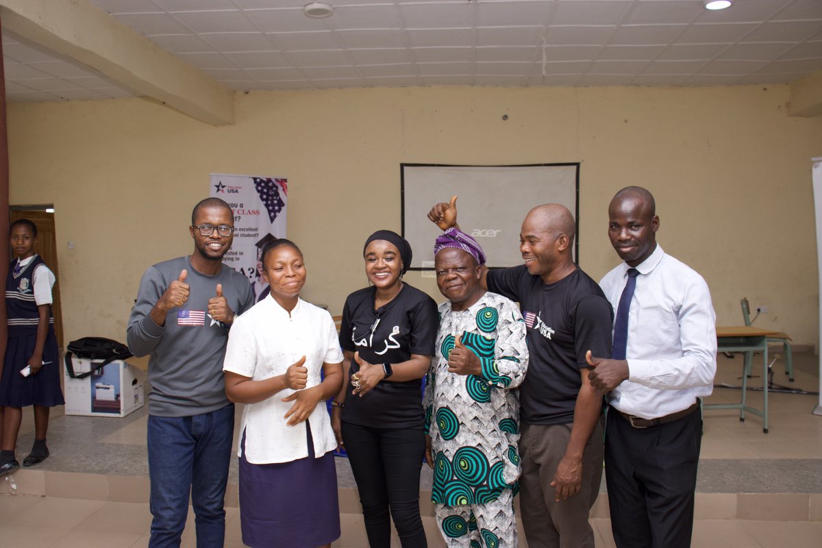It was an exciting journey with the Adviser of EducationUSA  Ibadan, Karamat Ajala on an outreach to some schools in Osogbo, Osun State. 

#EducationUSA