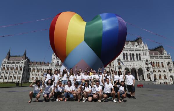 Vig Dávid (@divadgiv) on Twitter photo Hungary: From Freedom to Censorship. Today <a href="/AmnestyHungary/">Amnesty Hungary</a> launched a new report documenting for the first time systematically cases of violations of the right to freedom of expression, access to information and #LGBTIQ rights. ✊🏾🇭🇺🏳️🌈🏳️⚧️🇪🇺 amnesty.hu/propaganda-law… Hungary: From Freedom to Censorship. Today <a href="/AmnestyHungary/">Amnesty Hungary</a> launched a new report documenting for the first time systematically cases of violations of the right to freedom of expression, access to information and #LGBTIQ rights. ✊🏾🇭🇺🏳️🌈🏳️⚧️🇪🇺 amnesty.hu/propaganda-law…