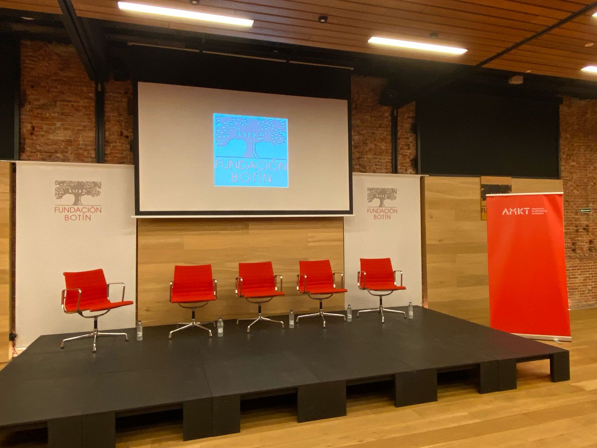 Asociación de Marketing de España - AMKT (@amkt_es) on Twitter photo 🔵Ya estamos en <a href="/fundacionbotin/">Fundación Botín</a>, en breve comenzamos la jornada «Inteligencia artificial en el Tercer Sector: acciones eficaces y herramientas de marketing rentables»
Síguela aquí: 👇
#TercerSectorAMKT #IA #marketing 🔵Ya estamos en <a href="/fundacionbotin/">Fundación Botín</a>, en breve comenzamos la jornada «Inteligencia artificial en el Tercer Sector: acciones eficaces y herramientas de marketing rentables»
Síguela aquí: 👇
#TercerSectorAMKT #IA #marketing