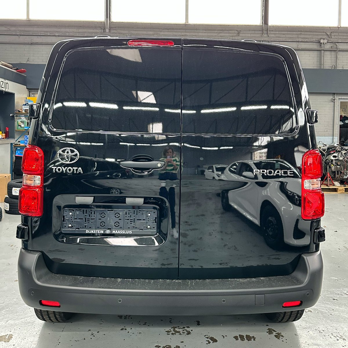 dijk_stein's tweet image. 🚛 De bpm-vrijstelling voor ondernemers die een nieuwe bestelauto kopen, verdwijnt per 2025. De overheid wil hiermee de verkoop van emissievrije of heel zuinige bestelauto’s stimuleren. Meer informatie of een persoonlijk advies? Neem contact op: Dijkstein Maassluis 📞 010-5912303