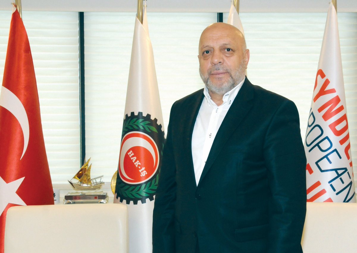 ARSLAN, “BÜTÜN ANTİDEMOKRATİK MÜDAHALELERİ REDDEDİYORUZ”
HAK-İŞ Genel Başkanı Mahmut ARSLAN, “HAK-İŞ Konfederasyonu olarak, 48 yıllık onurlu tarihimizde olduğu gibi bugün de darbe, muhtıra ve başka kılıflara bürünmüş bütün antidemokratik müdahaleleri reddediyoruz. 28 Şubat