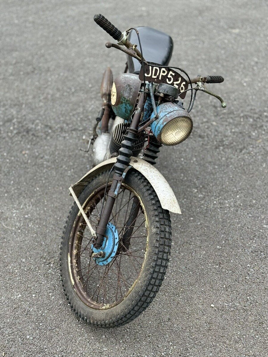 BarnFindsUK's tweet photo. Ad:  BSA Bantam 175cc Trials Bike
On eBay here -->> https://t.co/IXwcoDoKtJ

 #BSABantam #TrialsBike #VintageBike #ClassicMotorcycle #MotorcycleRestoration #MotorcycleForSale #eBayFinds https://t.co/0OpYhkyXET