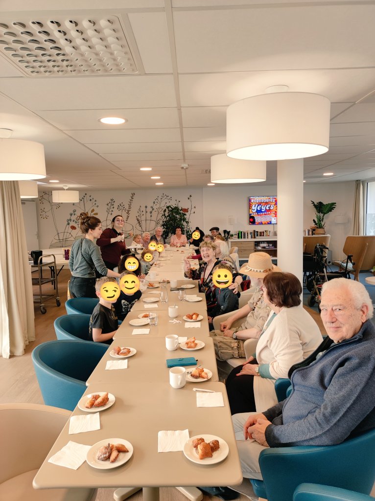 Goûter avec les enfants du Centre Social et Culturel Vent des Îles! C'est toujours un plaisir partagé, à la prochaine les p'tits loups! 🥰 <a href="/senioriales/">Senioriales</a>