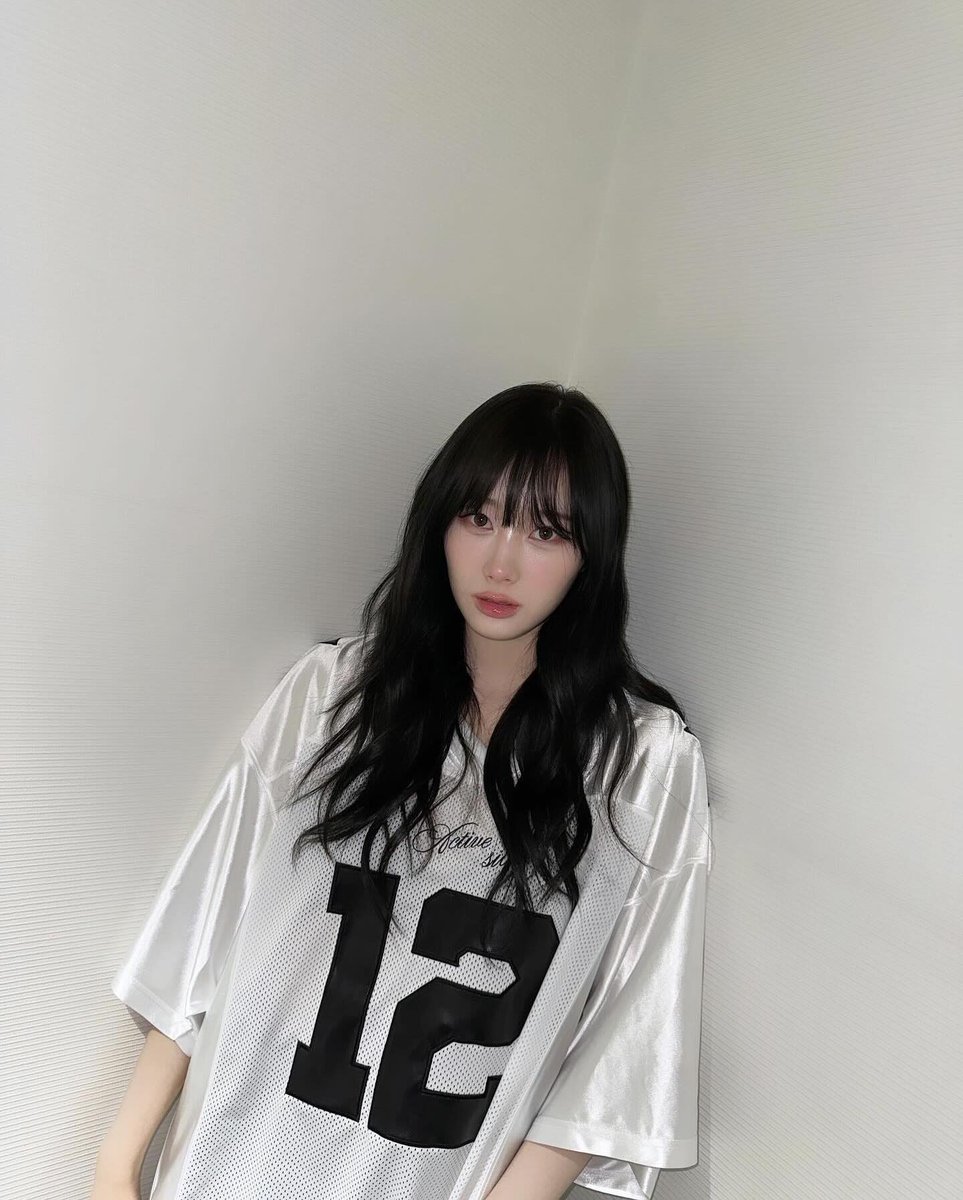 aeriiscream's tweet photo. gue do'ain cowok lu nanti bukan idol korea, bukan seleb dan bukan artis biar kalo lu ketauan kencan orang-orang gak berisik dan sampe nyalahin member atau temen deket lu https://t.co/kxmuJXFzdP