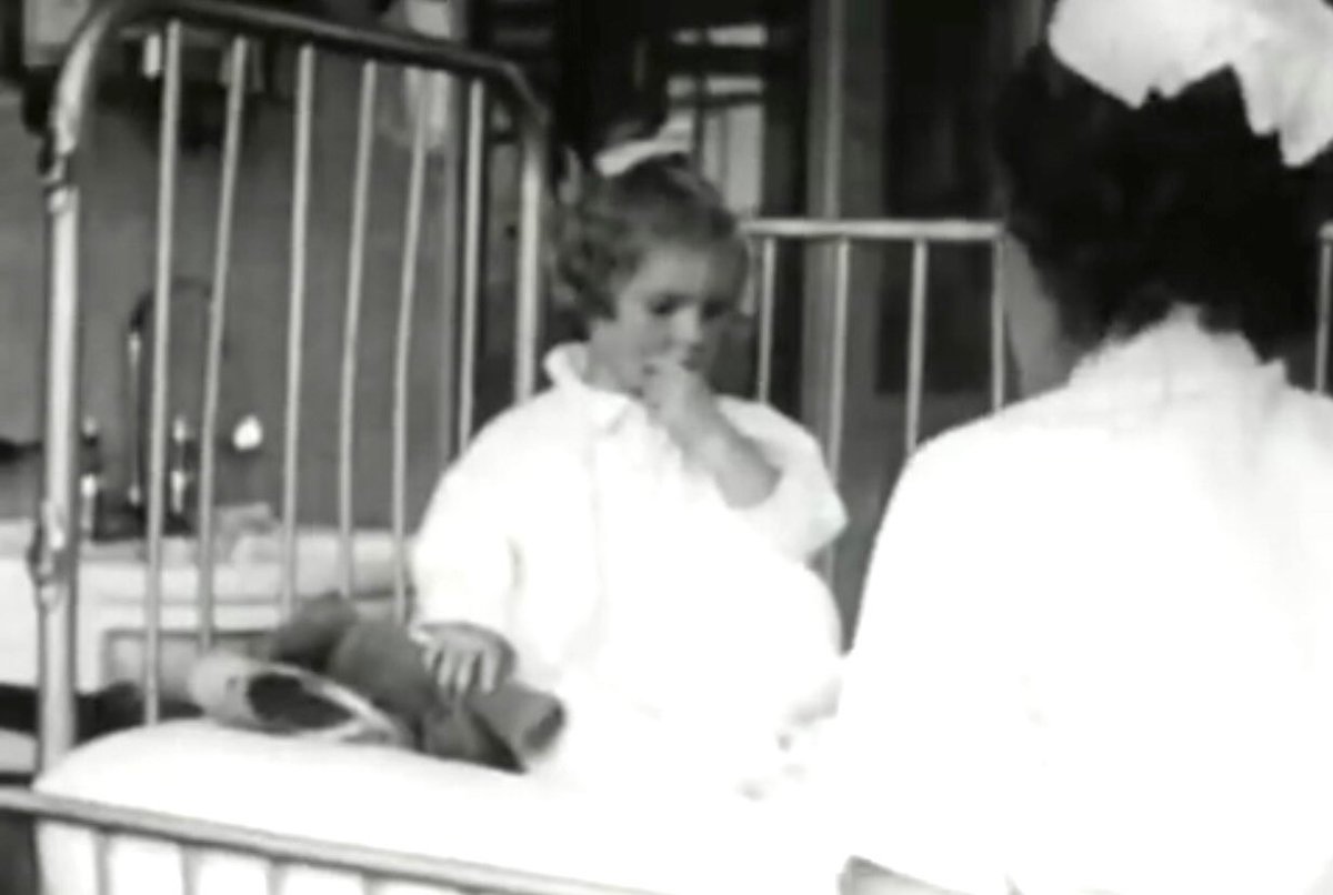 When psychs attempted to bring insights to hospitals in 1950s about how children’s health cd be improved through relational care, many doctors &amp; nurses felt offended. There are insights to be gained from this history for education today. #FierceCuriosity youtube.com/watch?v=s14Q-_…