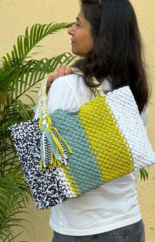 ritudidwania's tweet photo. @WestsideStores We are weavers of soft furnishings &amp; fashion handbags wishing to produce for @WestsideStores . Who can we contact to make presentations? https://t.co/9aRbM8I7lu https://t.co/f4DspHX0Zo