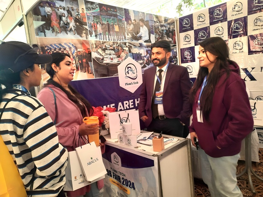 plomx_official's tweet photo. PlomX Tech had an exceptional time at the Forman Christian College (A Chartered University) Job Fair 2024, connecting with bright young talent, fostering inspiring conversations, and building lasting connections.

#FCCUJobFair #PlomXTech #Careers #Innovation #webdevelopment https://t.co/0gRgCqvNJ7