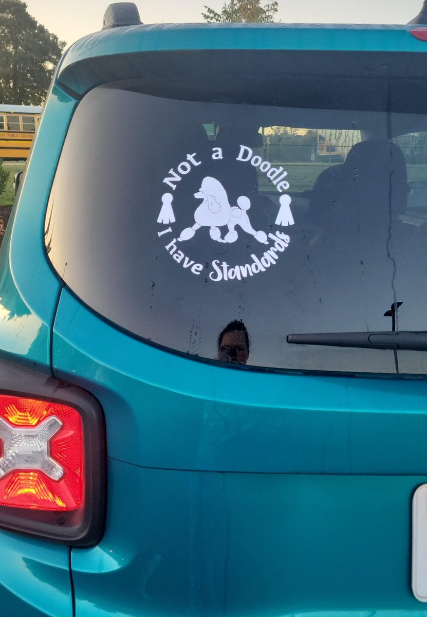 MelanieSol12's tweet photo. My car decal upset a customer, leading to their frustration. https://t.co/GYkEjYRrmS