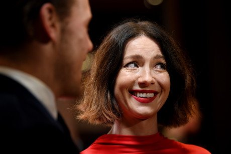 avocadoutlander's tweet photo. the funniest thing about this fandom is the assholes that make fun of people for being really devoted to the show turning a blind eye to their own friends throwing hissy fits over us not getting as much content as they think we should be getting https://t.co/nEXpNXrktU
