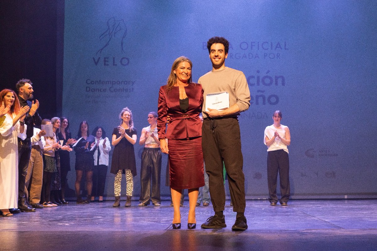 Estación Diseño (@estacion_diseno) on Twitter photo "Entrega de la Beca Estación Diseño de 6000 euros a Marcos Pereira en el Festival CDC de Palencia/Valladolid" 2024.
<a href="/CdcFestival/">CDC FESTIVAL</a> <a href="/Palencia_Gob/">Subdelegación del Gobierno en Palencia</a> <a href="/AyuntamientoVLL/">Ayto. de Valladolid</a> #SOMOSDISEÑO #SOMOSARTE #SOMOSFORMACIÓN #SOMOSFUTURO #ESCUELASUPERIOR "Entrega de la Beca Estación Diseño de 6000 euros a Marcos Pereira en el Festival CDC de Palencia/Valladolid" 2024.
<a href="/CdcFestival/">CDC FESTIVAL</a> <a href="/Palencia_Gob/">Subdelegación del Gobierno en Palencia</a> <a href="/AyuntamientoVLL/">Ayto. de Valladolid</a> #SOMOSDISEÑO #SOMOSARTE #SOMOSFORMACIÓN #SOMOSFUTURO #ESCUELASUPERIOR