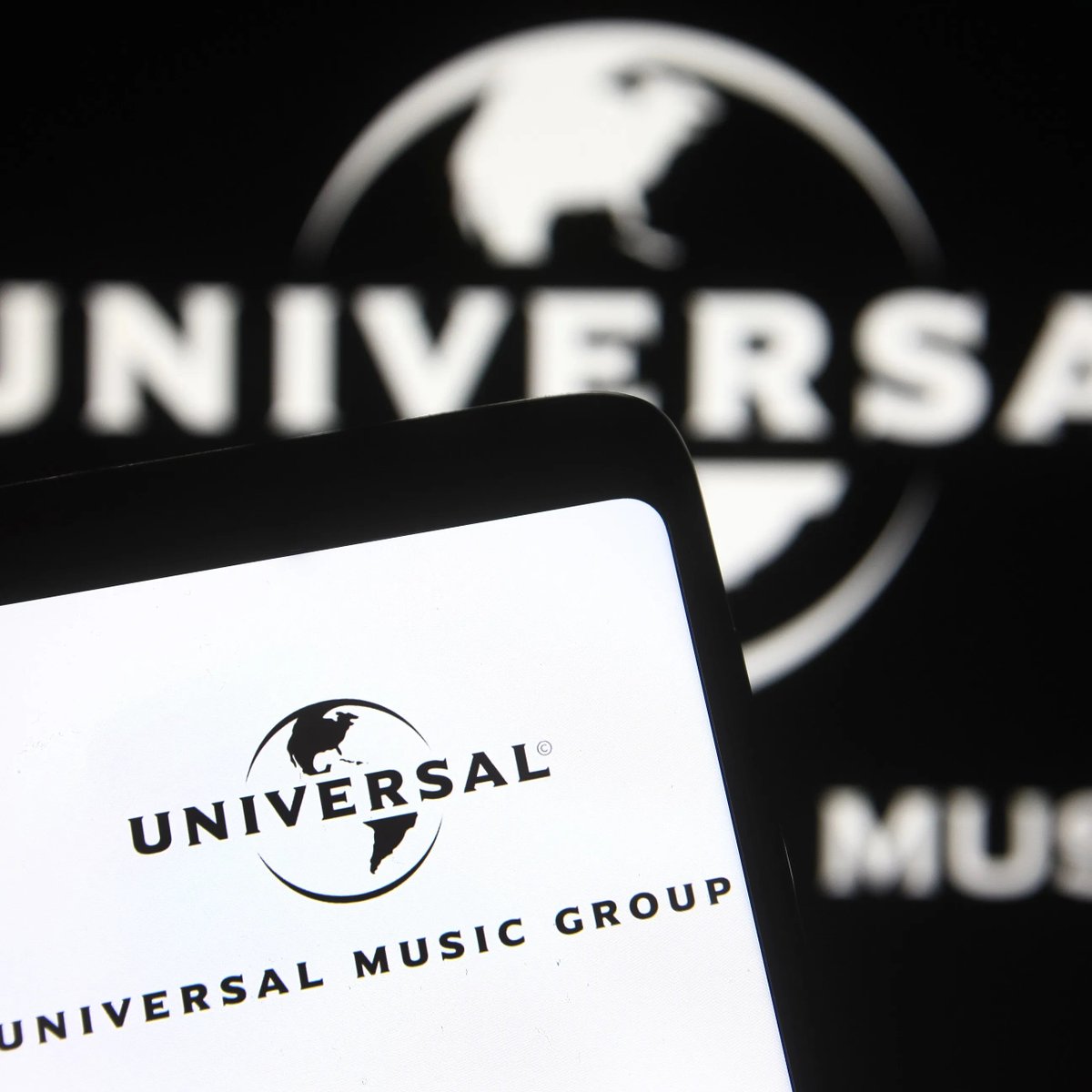 prodbylion's tweet photo. Pendant ce temps Don Jazzy veut nous tuer ... ! Deal entre Universal et Mavin Records https://t.co/9g8U23ma27