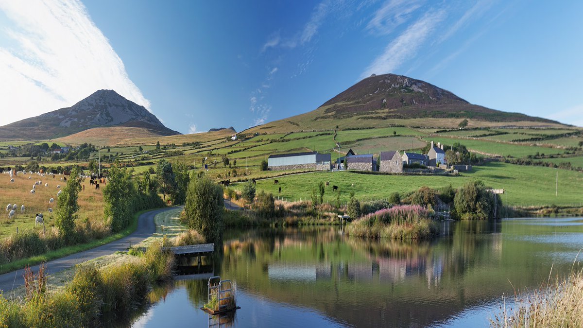 The sun is shining in Nant Gwrtheyrn, where leaders from across the Welsh public service are in attendance for a brand new Winter School experience!

Stay tuned for some of the key learning outcomes and updates from one of our flagship events #AWWS24 🌞📚