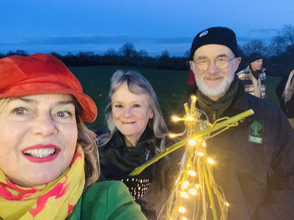 Penny Sobr Illustration & Creative Art Workshops tweet media